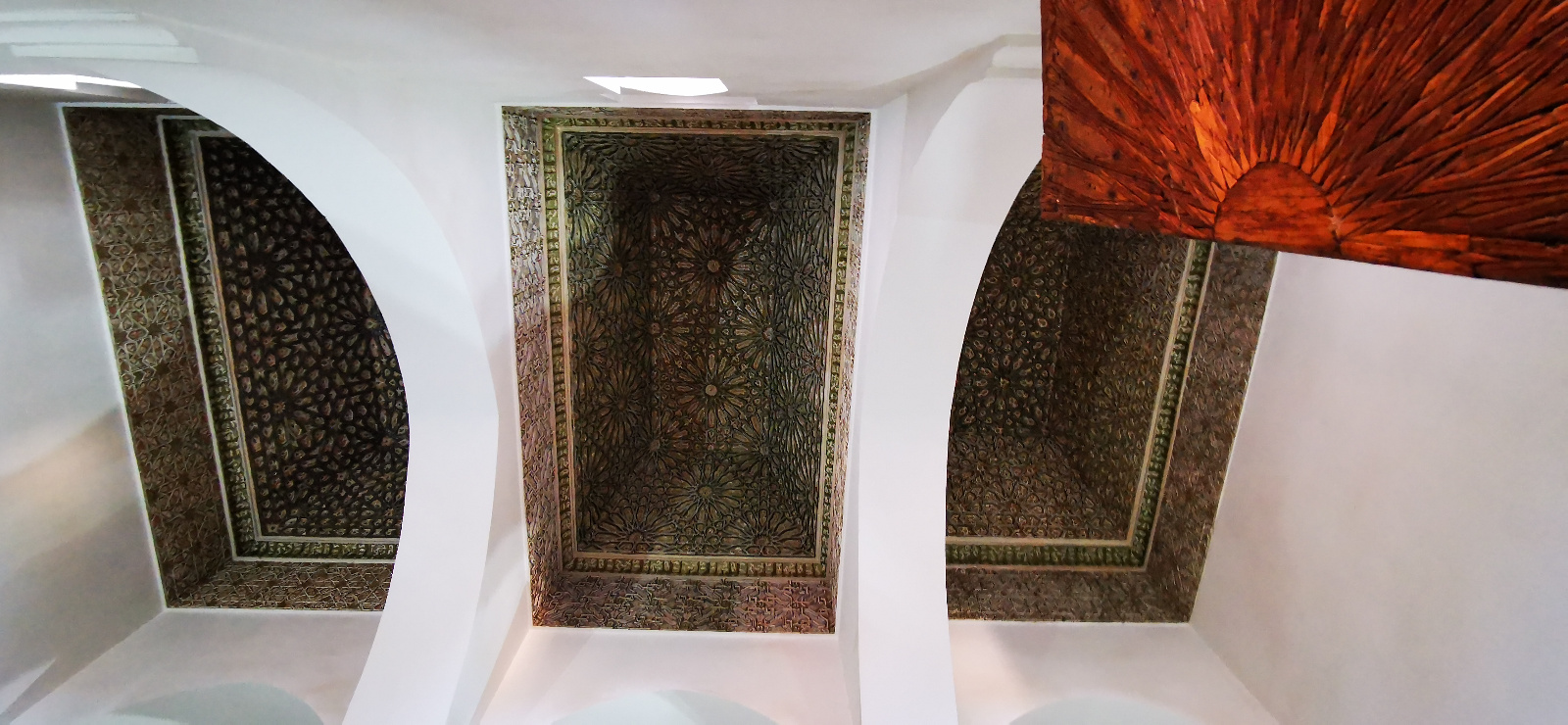 IMG 20200103 120856 BURST001 COVER